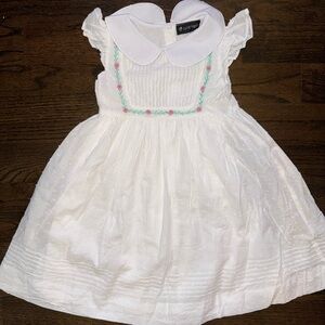 White Peter Pan Collar Embroidered size 6 girls dress- Boutique- spring summer